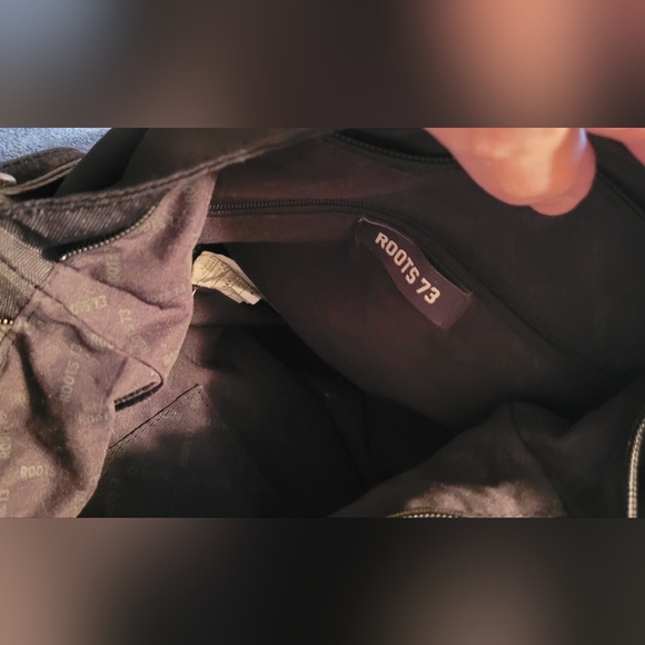 Roots 73 crossbody handbag - Picture 4 of 5